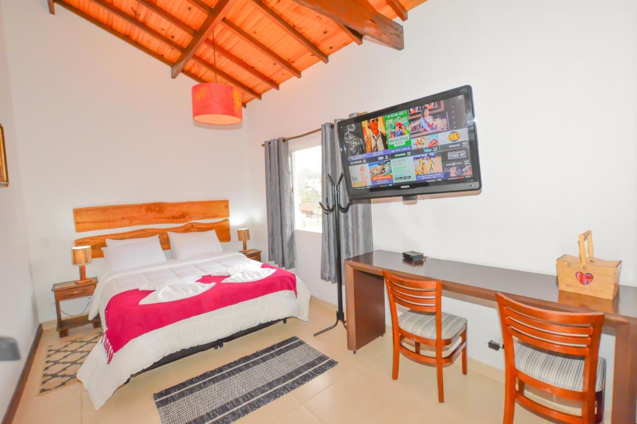 Maison Bleue Suites Monte Verde  Eksteriør bilde