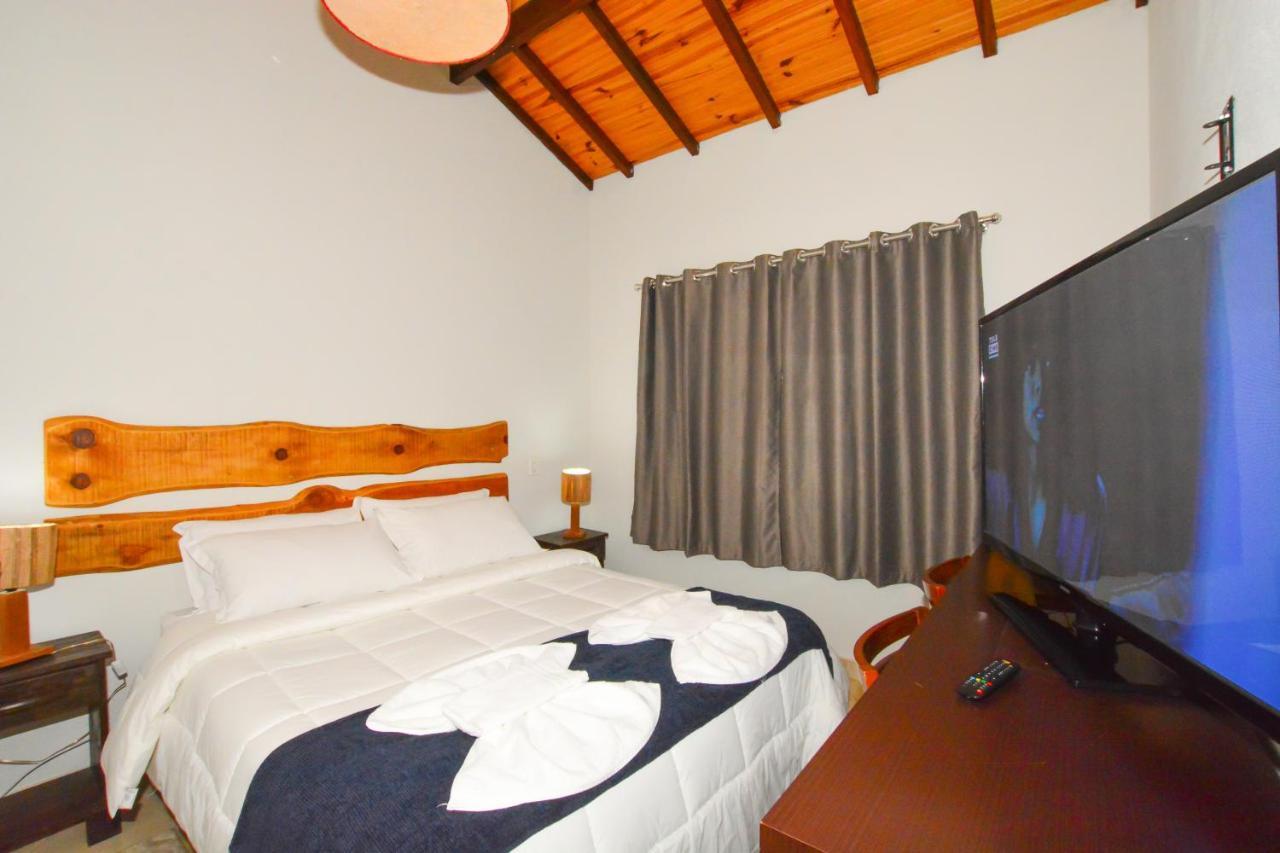 Maison Bleue Suites Monte Verde  Eksteriør bilde